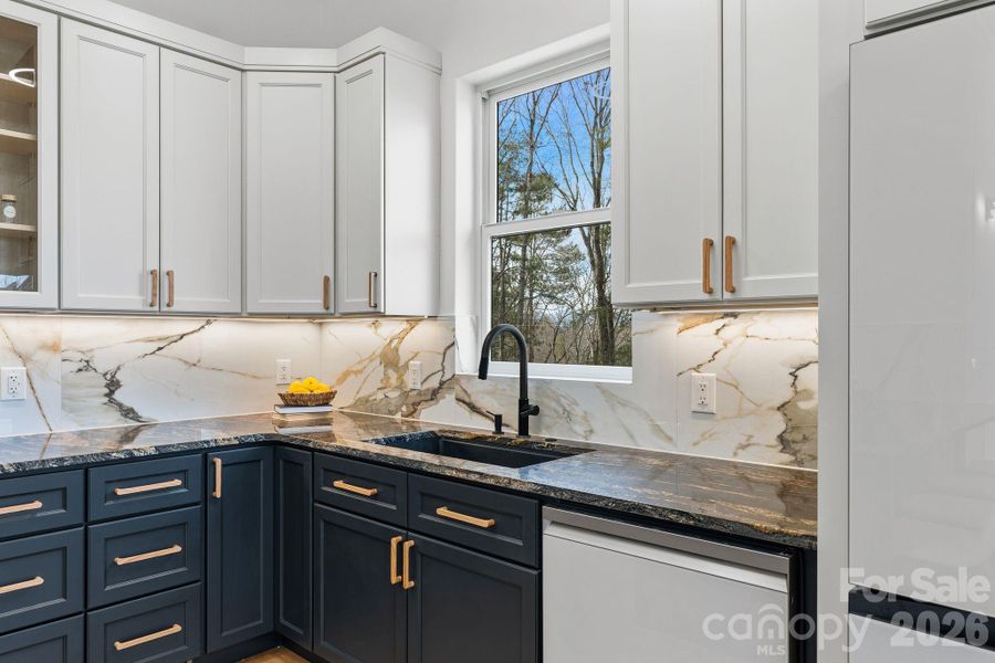 Furnished interior view inside a new home in , Asheville (Image 34).