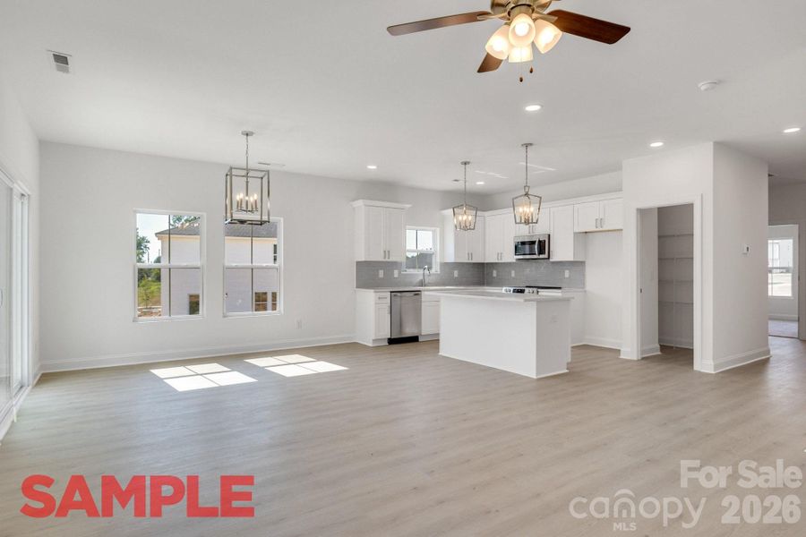 Image 8 of a home in .