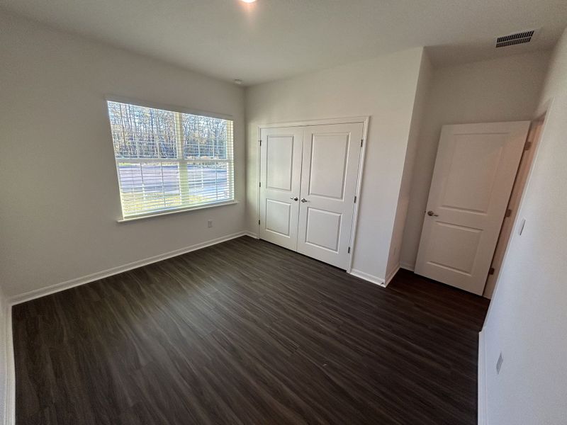 Spacious, unfurnished interior of a new home in Brookshire Green, Kingsland (Image 8).