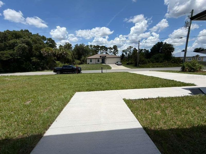 Community amenities in , North Port (Image 31).