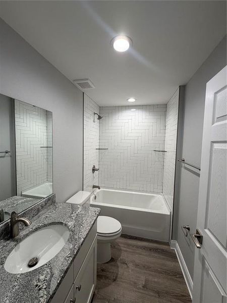Furnished interior view inside a new home in , Lake Wales (Image 5). Furnished interior view inside a new home in , Lake Wales (Image 5).