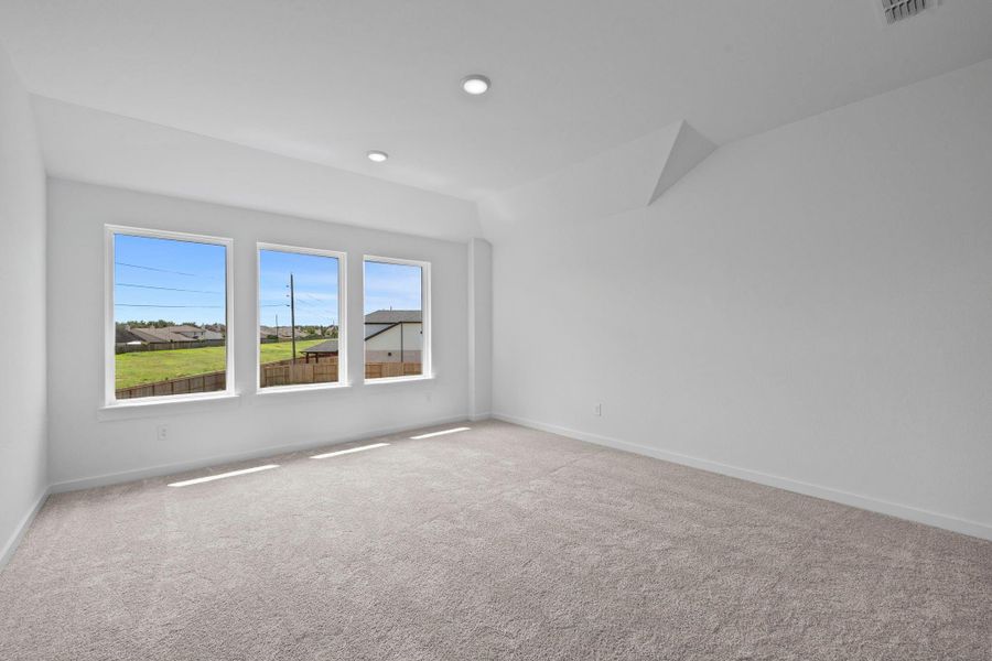 Spacious, unfurnished interior of a new home in Sienna Village of Anderson Springs 50', Missouri City (Image 23). Spacious, unfurnished interior of a new home in Sienna Village of Anderson Springs 50', Missouri City (Image 23).