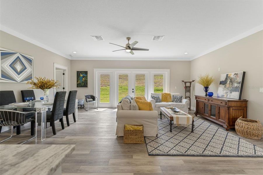 Family & Dining Room