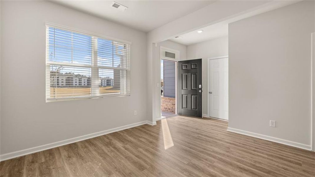 Spacious, unfurnished interior of a new home in Willowbrook, Winder (Image 29).