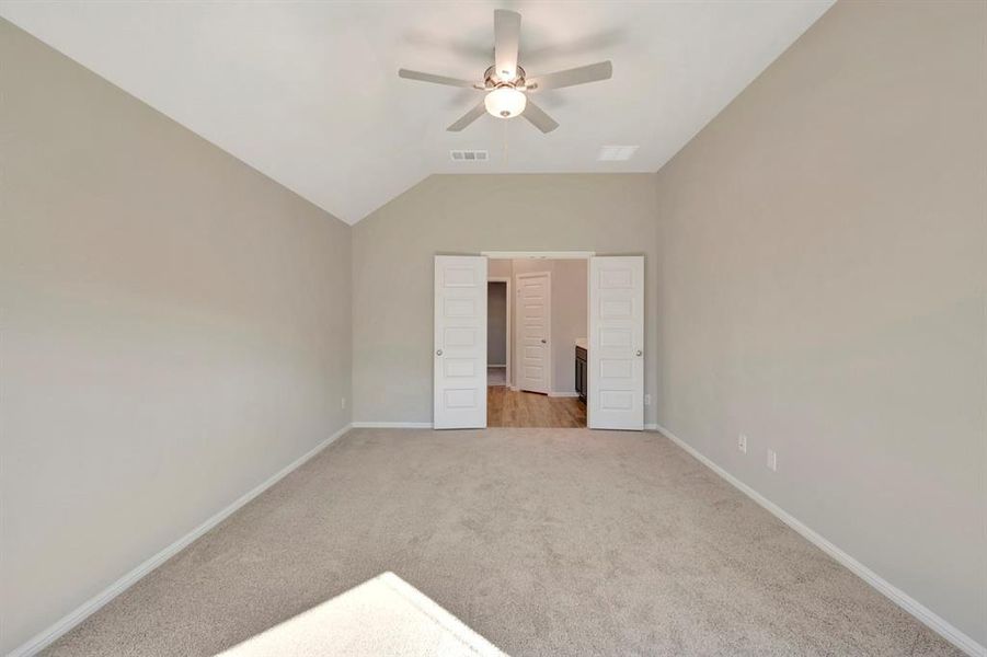 Spacious, unfurnished interior of a new home in Woodstone, Providence Village (Image 24). Spacious, unfurnished interior of a new home in Woodstone, Providence Village (Image 24).