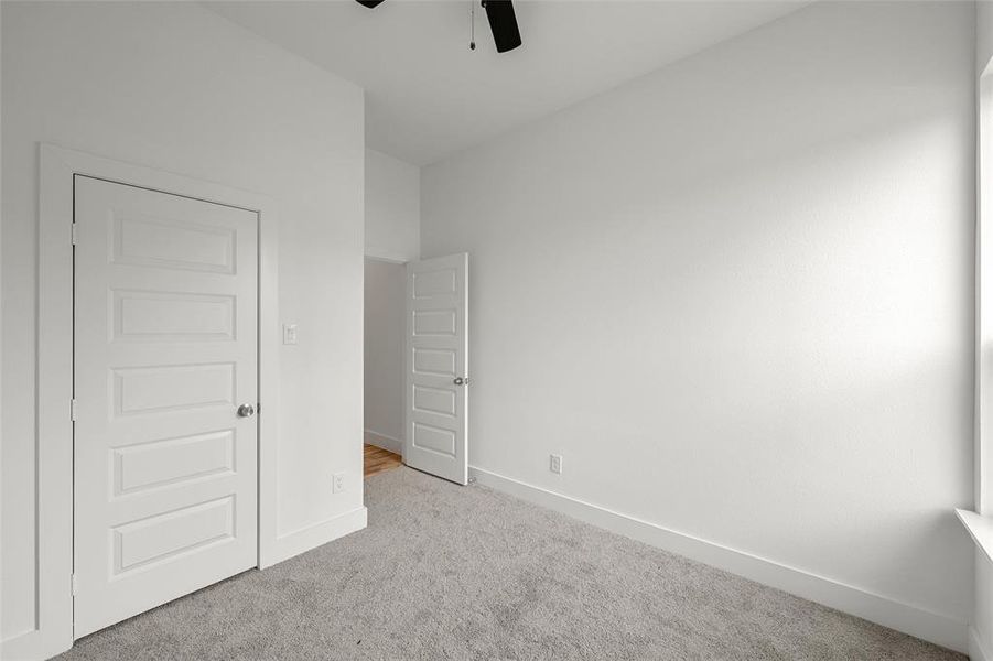 Spacious, unfurnished interior of a new home in , Hillsboro (Image 22).
