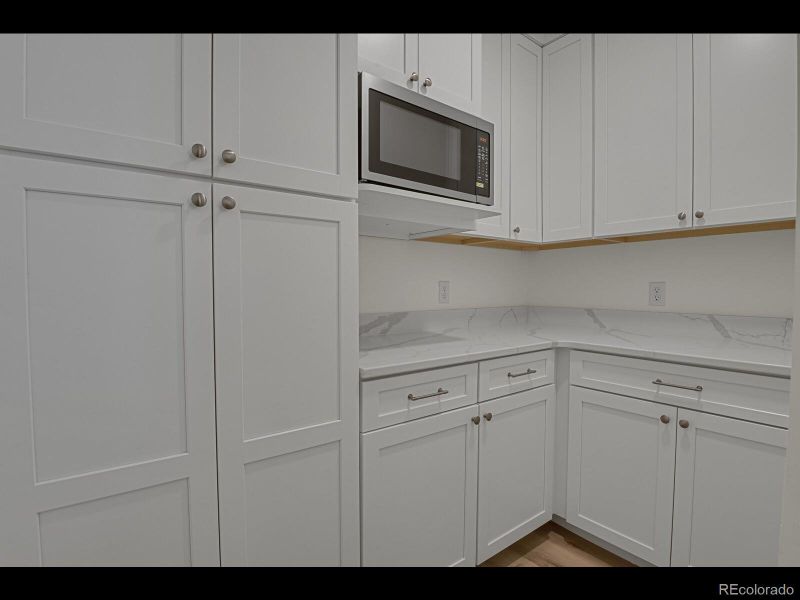 Walk in Pantry Walk in Pantry