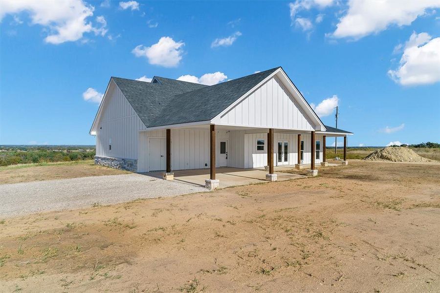 Exterior details and patio area of a home in , Stephenville (Image 18).