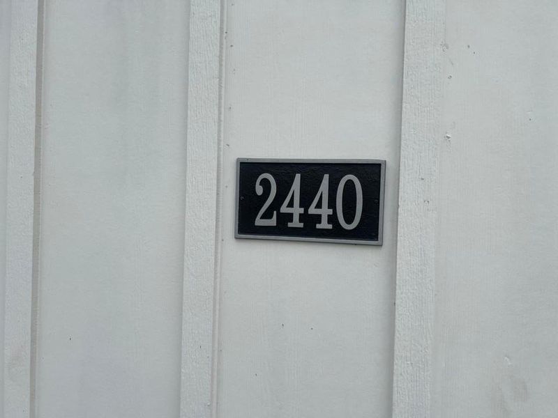 Image 19 of a home in Oak Valley.