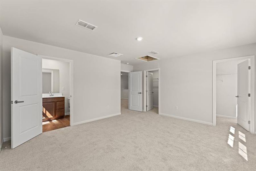 Spacious, unfurnished interior of a new home in Bell Creek Single Family Homes, Winnabow (Image 17).