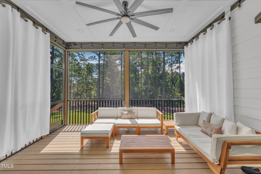 42-1120 Springdale Dr-35