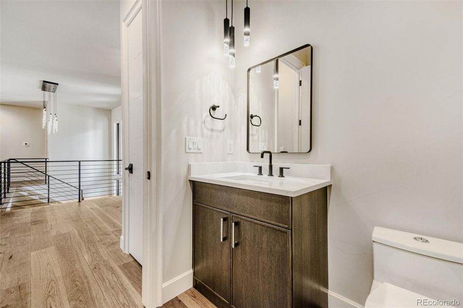 Main level guest bath