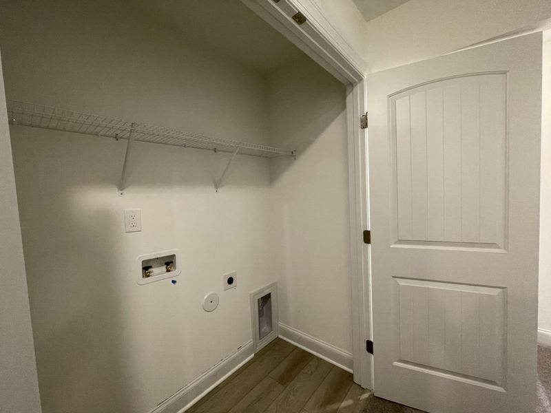 Spacious, unfurnished interior of a new home in Hillcrest Grove, Wendell (Image 23).