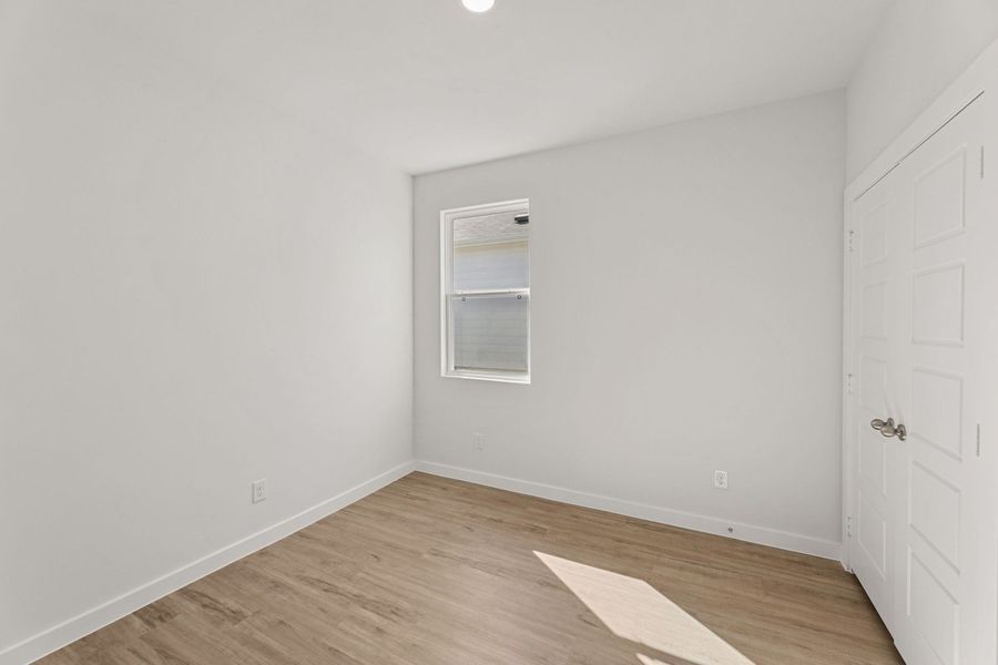 Representative unfurnished interior of a home built from the Clovis by Hakes Brothers in Hunters Ranch, San Antonio (Image 26).