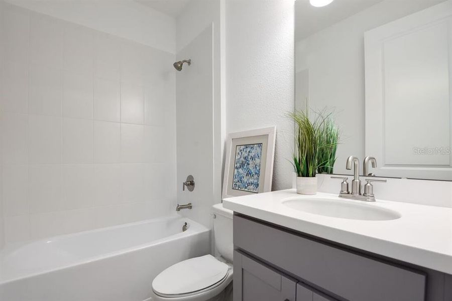 Furnished interior view inside a new home in Ardisia Park, New Smyrna Beach (Image 30).