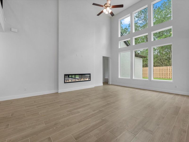 Spacious, unfurnished interior of a new home in COLTON®, Todd Mission (Image 17).
