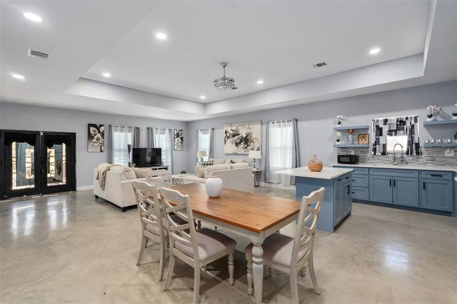 Furnished interior view inside a new home in , Malakoff (Image 13).