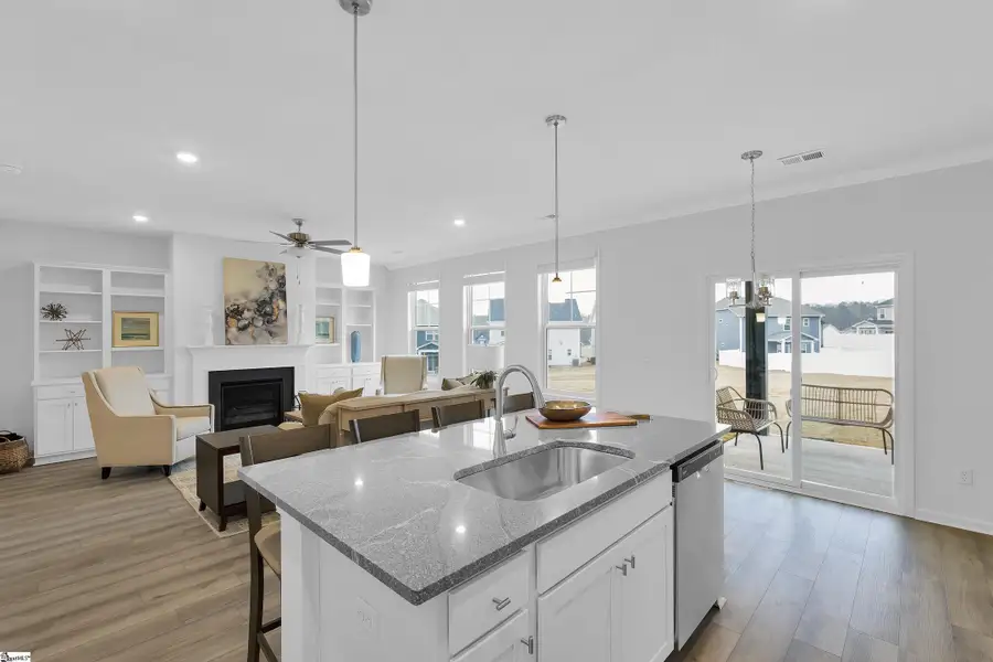 Furnished interior view inside a new home in Sedona, Greenville (Image 11).