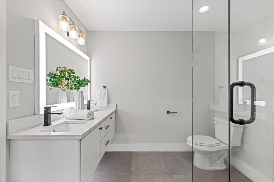 Furnished interior view inside a new home in , Dallas (Image 22).