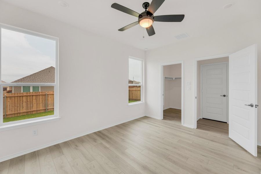 Spacious, unfurnished interior of a new home in Salerno - Heritage Collection, Round Rock (Image 14). Spacious, unfurnished interior of a new home in Salerno - Heritage Collection, Round Rock (Image 14).