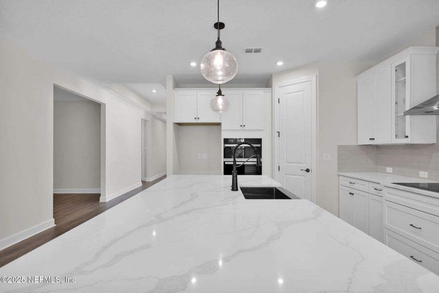 Furnished interior view inside a new home in Creighton Pointe, Fleming Island (Image 8). Furnished interior view inside a new home in Creighton Pointe, Fleming Island (Image 8).