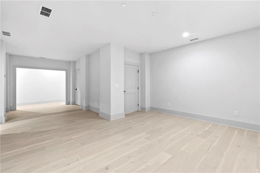Spacious, unfurnished interior of a new home in , Fayetteville (Image 44).