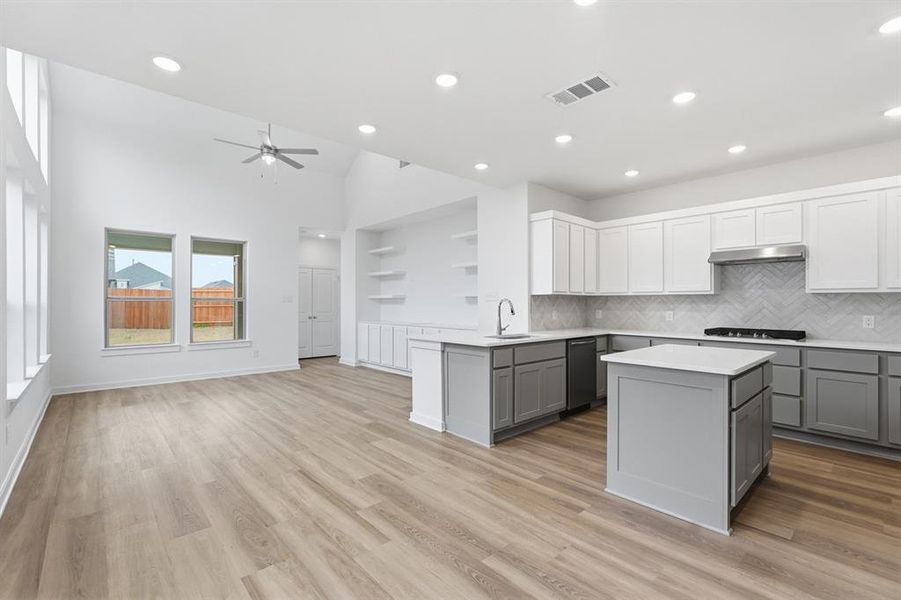 Furnished interior view inside a new home in Heartland, Crandall (Image 8).