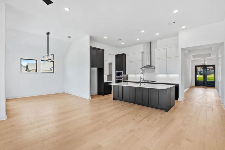 Huntley II C kitchen