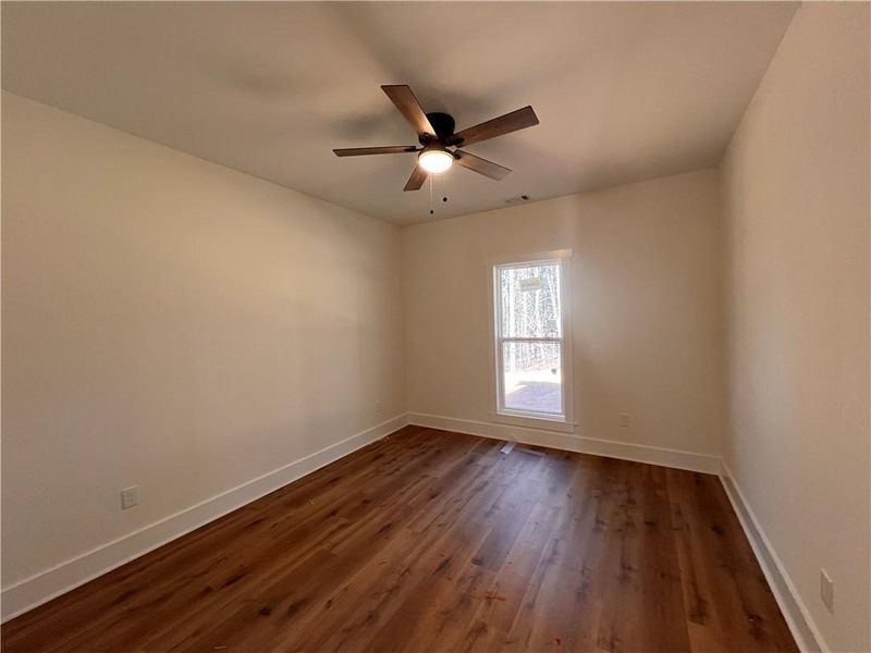 Spacious, unfurnished interior of a new home in , Dahlonega (Image 8).