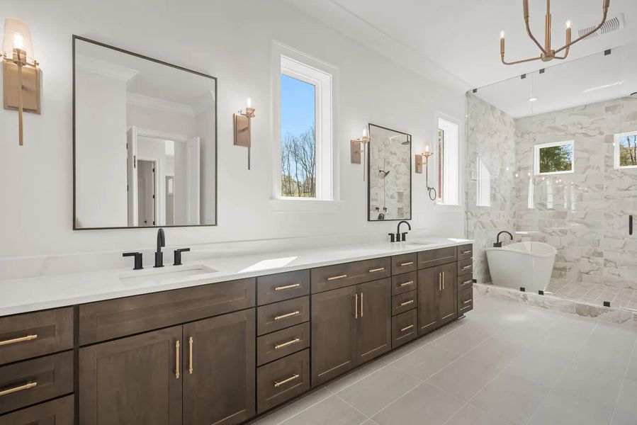 The Waylon A Primary Suite Bathroom