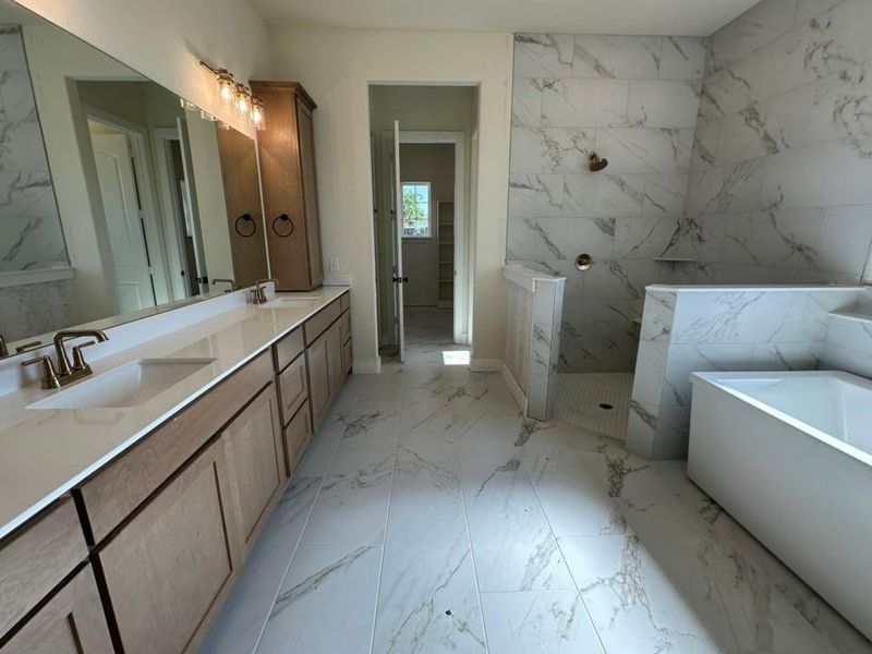 Image 27 of a home in Fannin Ranch.