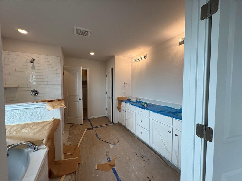 Furnished interior view inside a new home in Covered Bridge, Hutto (Image 5).