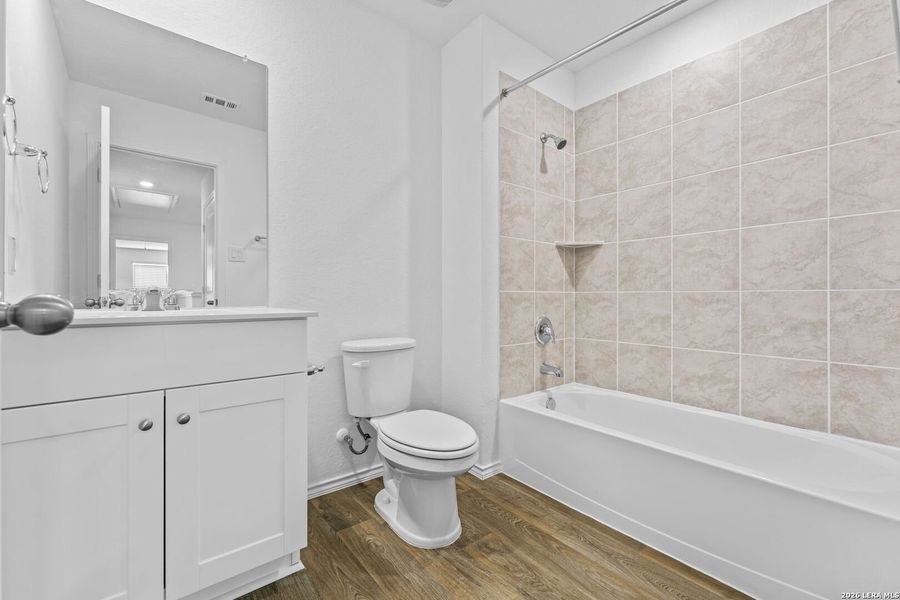 Furnished interior view inside a new home in Laurel Vistas, San Antonio (Image 6).