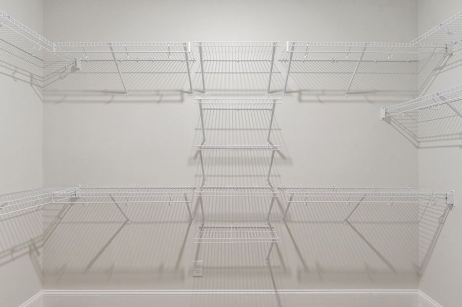 Spacious, unfurnished interior of a new home in Taylor Oaks, Greenville (Image 27).