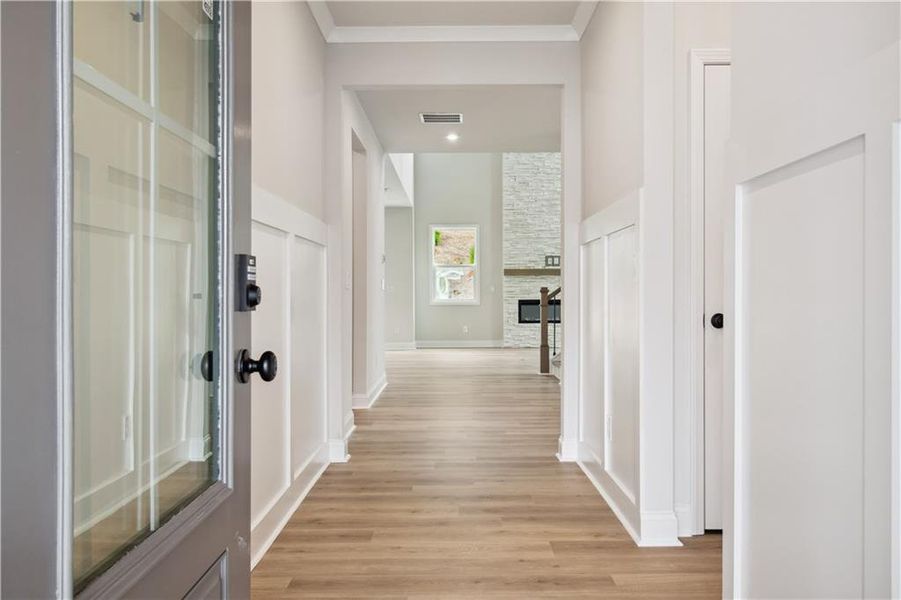 Spacious, unfurnished interior of a new home in Hillside Manor, Powder Springs (Image 20).