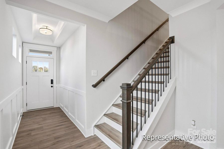 Spacious, unfurnished interior of a new home in Harrisburg Village, Harrisburg (Image 13).