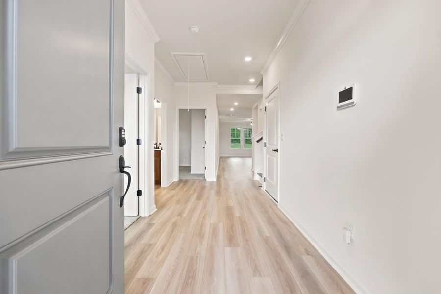 Spacious, unfurnished interior of a new home in Oak Grove, Conway (Image 12).