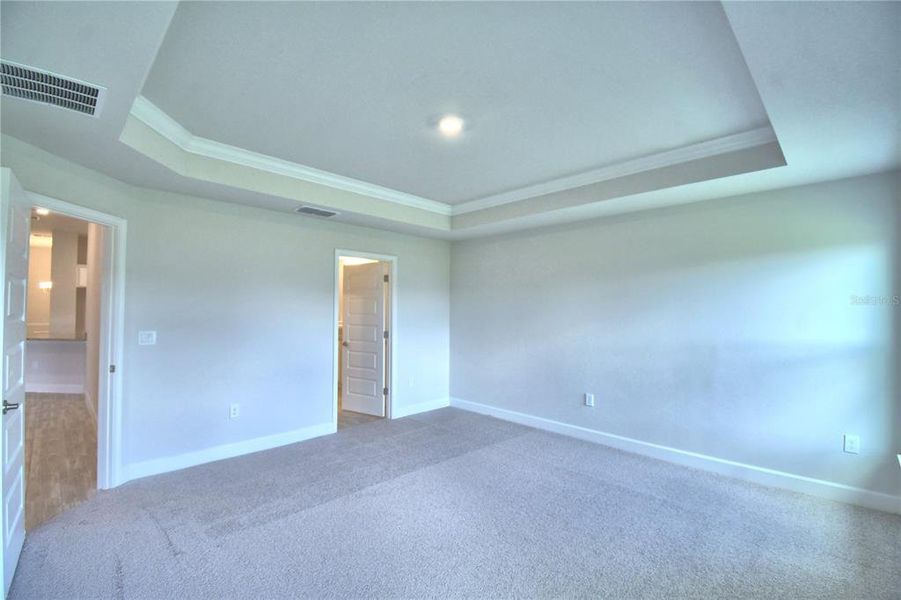 Spacious, unfurnished interior of a new home in , Auburndale (Image 52).