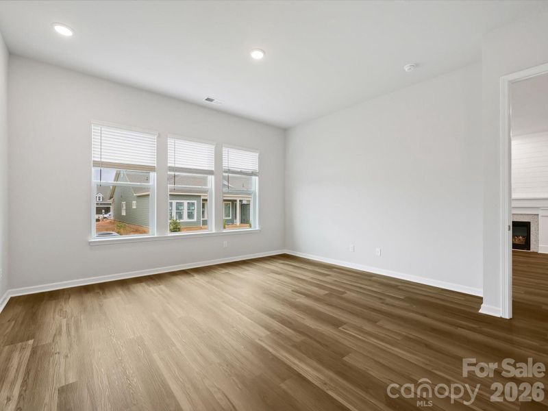 Spacious, unfurnished interior of a new home in Encore at Streamside - Classic Series, Waxhaw (Image 34).