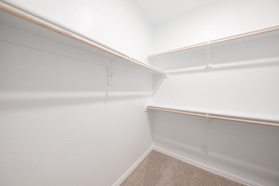 Spacious, unfurnished interior of a new home in Churchill, Anna (Image 16).
