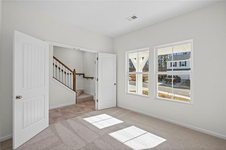 Spacious, unfurnished interior of a new home in Sage Woods, Dallas (Image 15).