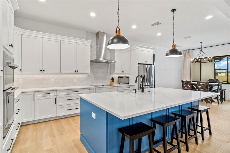 Furnished interior view inside a new home in , Tavares (Image 33).