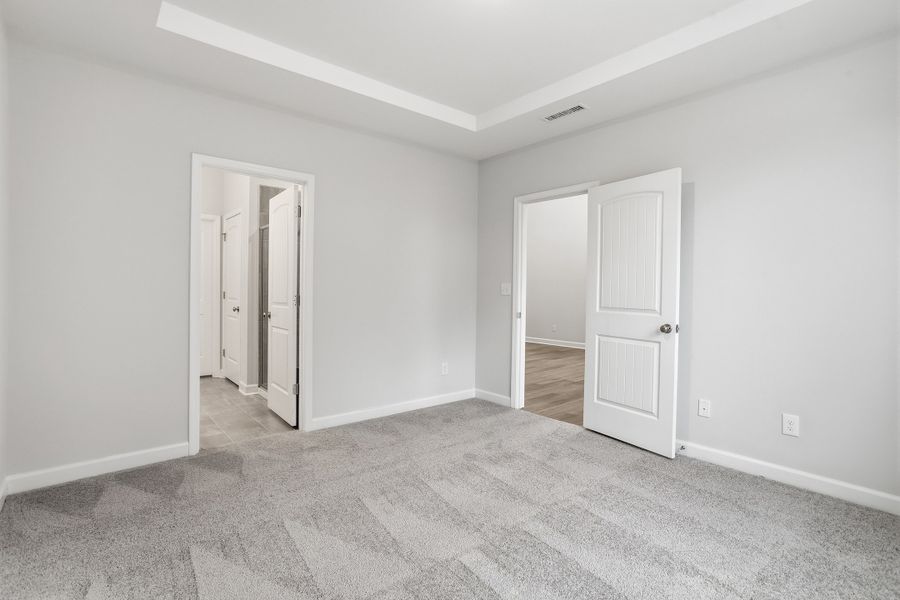 Spacious, unfurnished interior of a new home in Ovation at Sweetbrier, Durham (Image 20). Spacious, unfurnished interior of a new home in Ovation at Sweetbrier, Durham (Image 20).
