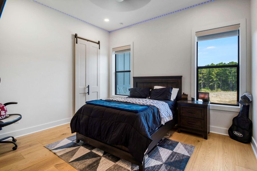 Furnished interior view inside a new home in , Onalaska (Image 28).