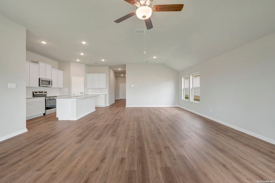 Spacious, unfurnished interior of a new home in Greenspoint Heights, Seguin (Image 23). Spacious, unfurnished interior of a new home in Greenspoint Heights, Seguin (Image 23).