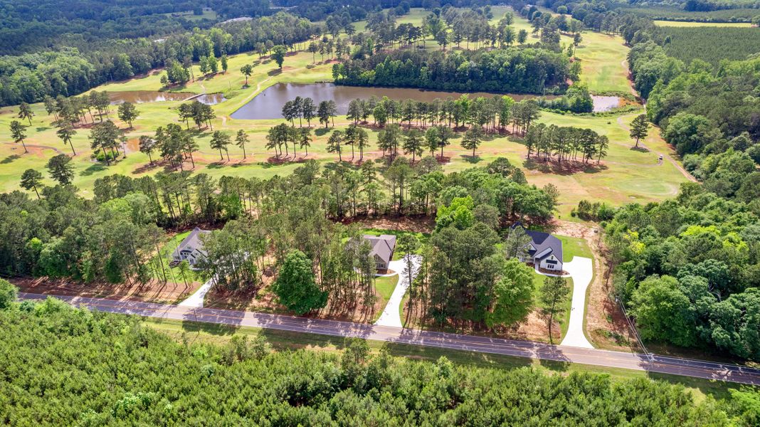 Image 33 of a home in Golfview.