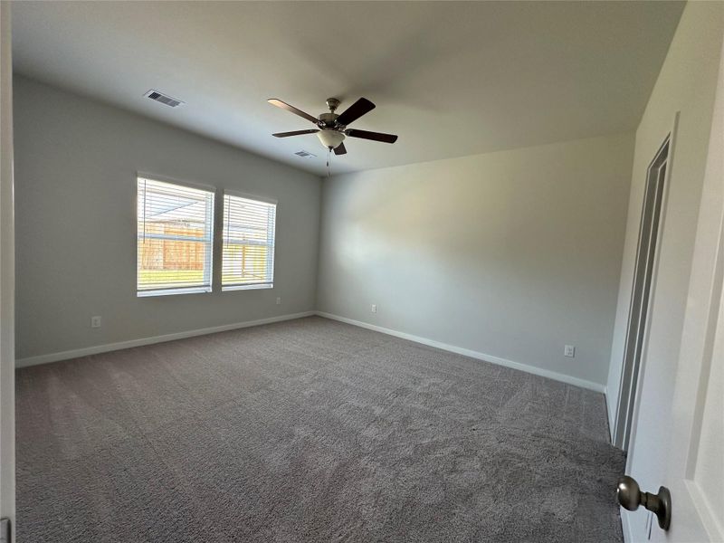 Spacious, unfurnished interior of a new home in Lonestar Collection at Aurora, Katy (Image 14).