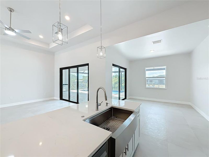 Spacious, unfurnished interior of a new home in , Port Charlotte (Image 16).