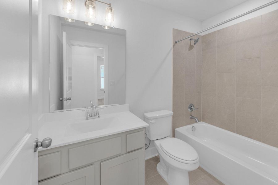 Furnished interior view inside a new home in Nolina - 50', Georgetown (Image 17).