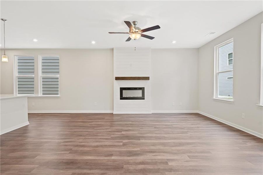 Spacious, unfurnished interior of a new home in The Village at Shallowford, Kennesaw (Image 18).